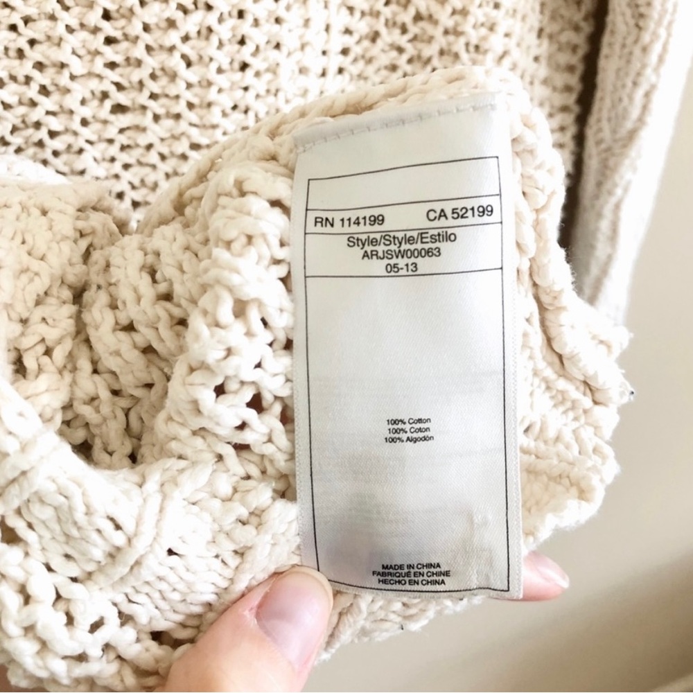 Roxy | Crochet Knit - Picture 6 of 7
